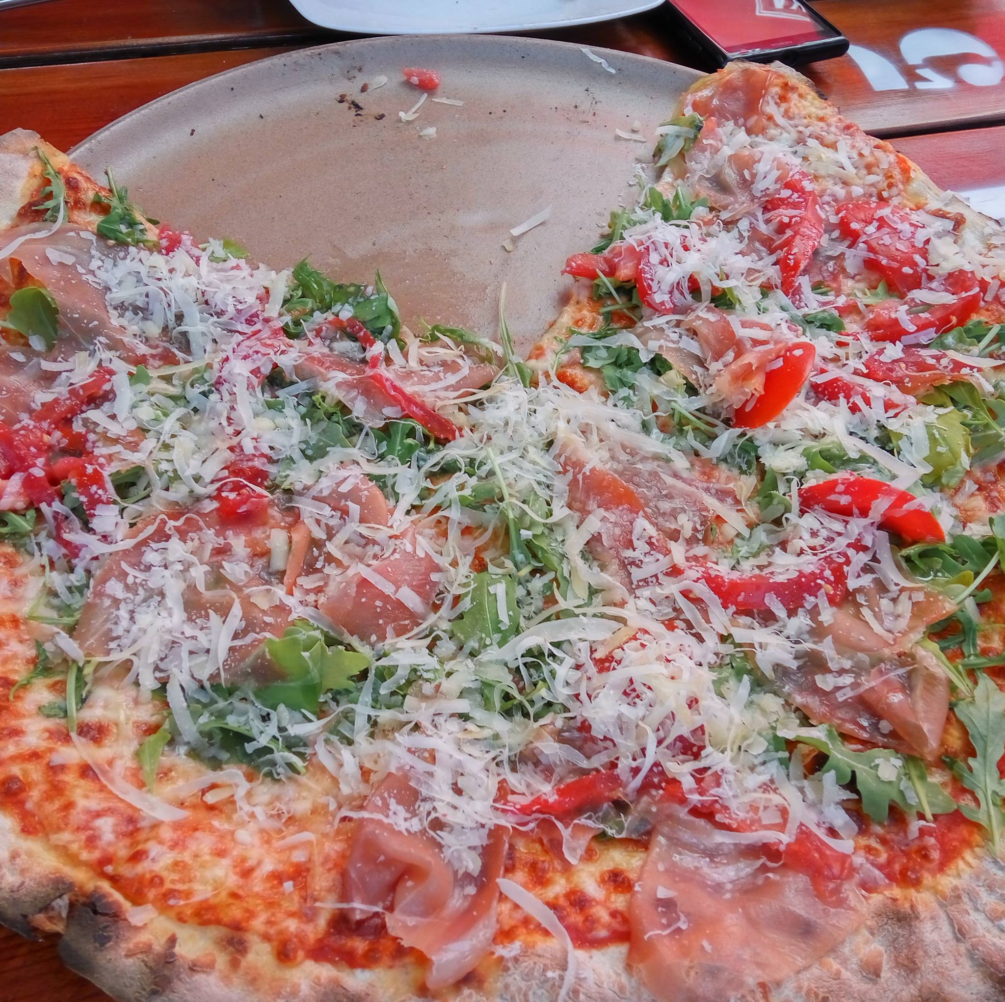 Pizzeria Ristorante Piccola Italia Emanuele Memmola Menu, Godziny