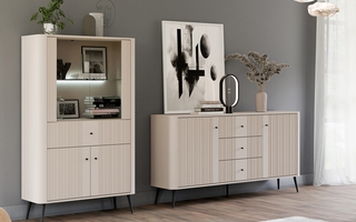 Ekspozycja w dobrym stylu: jak zaaranżować nowoczesną witrynę, by stała się ozdobą salonu?