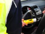 Nietrzeźwy kierowca zatrzymany przez policjantów