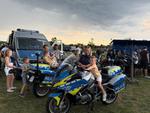 Policjanci mieleckiej jednostki na Święcie Radomyśla Wielkiego - promocja bezpieczeństwa wśród mieszkańców