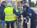 "Zabłyśnij - bądź bezpieczny w gminie Gawłuszowice". Działania dla bezpieczeństwa pieszych i rowerzystów
