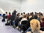 "Prawo - znam, przestrzegam, reaguje" tematem prelekcji mieleckich policjantek w V LO w Mielcu